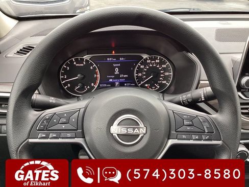 Used 2025 Nissan Altima 2.5 SV FWD image 25