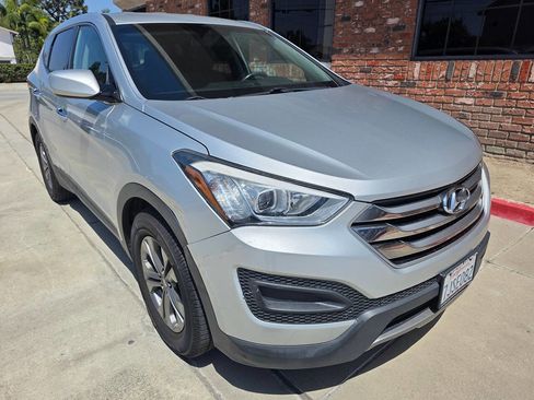 Used 2015 Hyundai Santa Fe Sport image 1