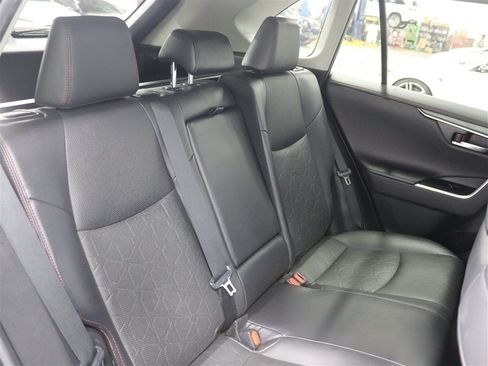 Used 2022 Toyota RAV4 TRD Off-Road AWD/4WD image 19