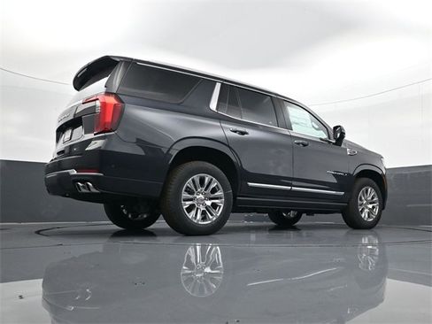 New 2026 GMC Yukon Denali w/ Sun & Power Step Package image 26