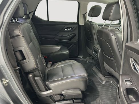 Used 2020 Chevrolet Traverse Premier image 26