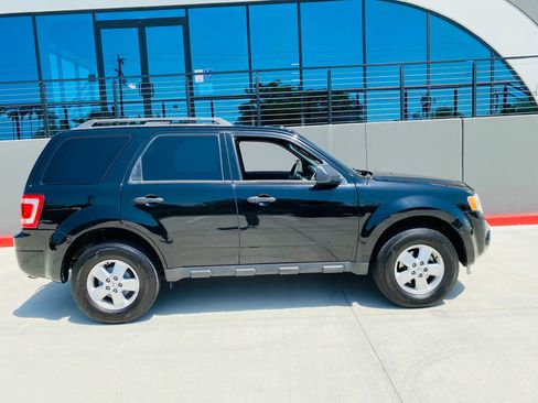 Used 2012 Ford Escape XLT FWD image 5