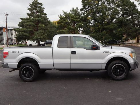 Used 2010 Ford F150 XLT image 3