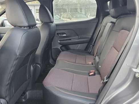 New 2026 Nissan Kicks SR image 4