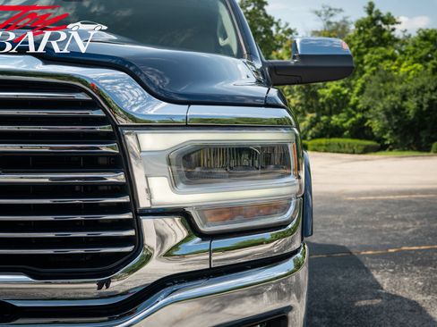 Used 2022 RAM 2500 Laramie AWD/4WD image 6