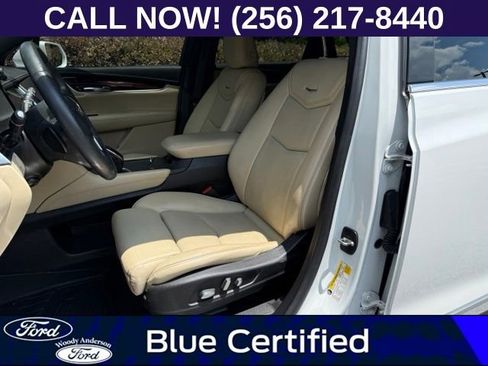 Used 2017 Cadillac XT5 Luxury w/ Driver Awareness Package FWD image 8