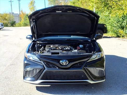 Used 2022 Toyota Camry XSE image 32
