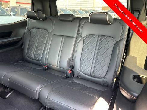 Used 2024 Jeep Grand Wagoneer Series III AWD/4WD image 16