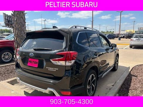 Used 2022 Subaru Forester Touring image 22