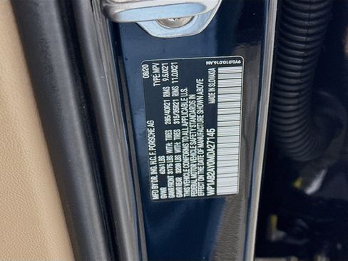 Used 2021 Porsche Cayenne S image 39