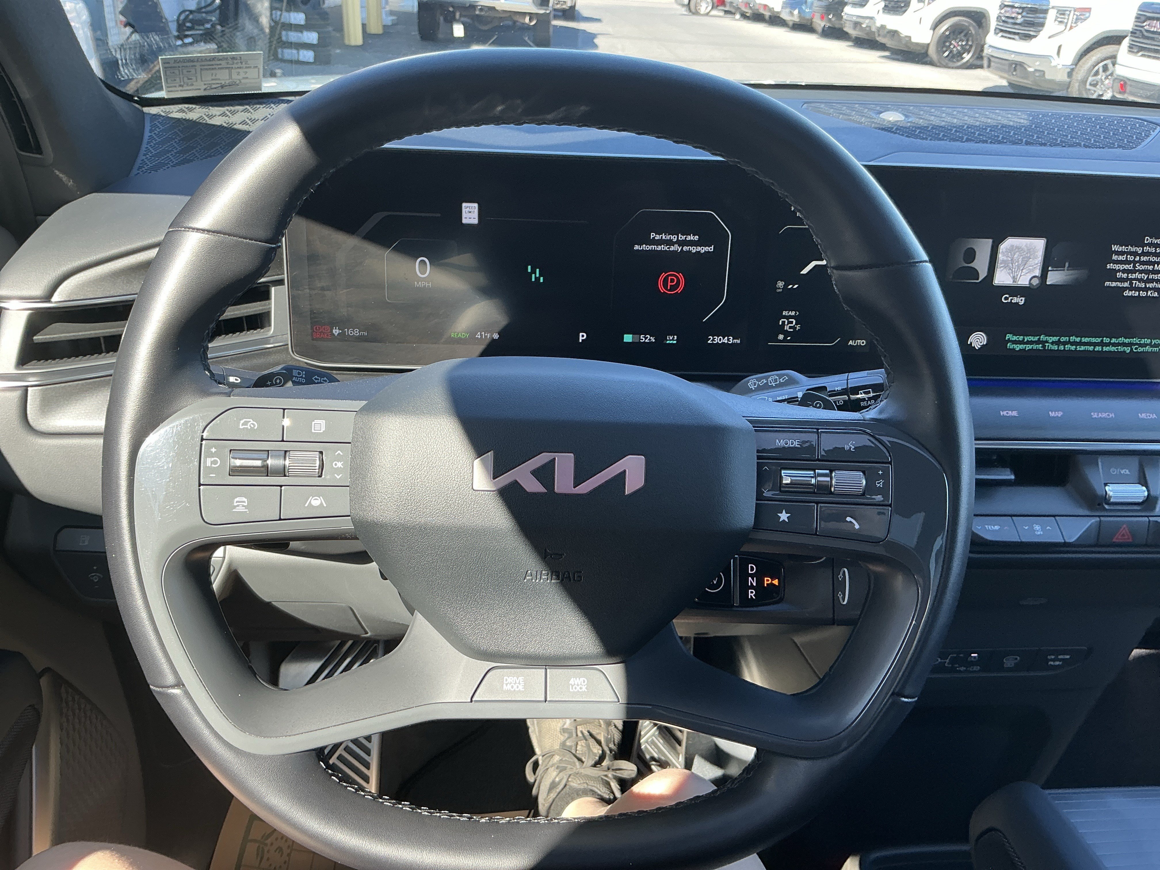 Certified 2024 Kia EV9 GT-Line AWD/4WD image 26