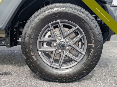 New 2026 Jeep Wrangler Unlimited Sport AWD/4WD image 11