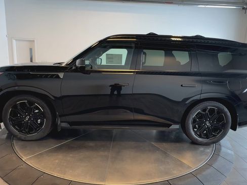 New 2026 INFINITI QX80 4WD image 5