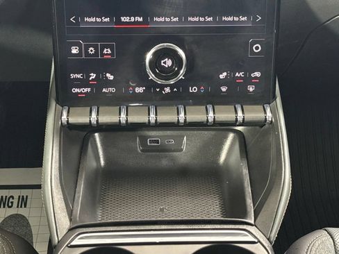 Used 2026 GMC Terrain AT4 AWD/4WD image 24