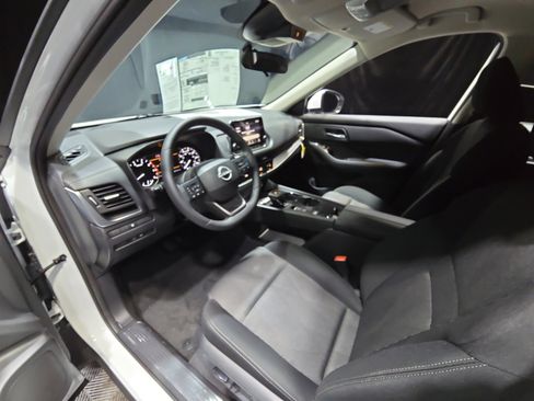 New 2026 Nissan Rogue SV image 33