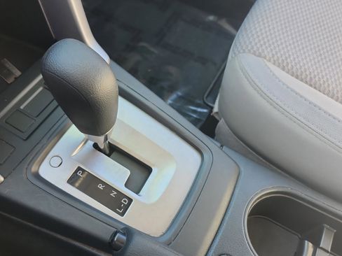 Used 2015 Subaru Forester 2.5i w/ Alloy Wheel Package image 38