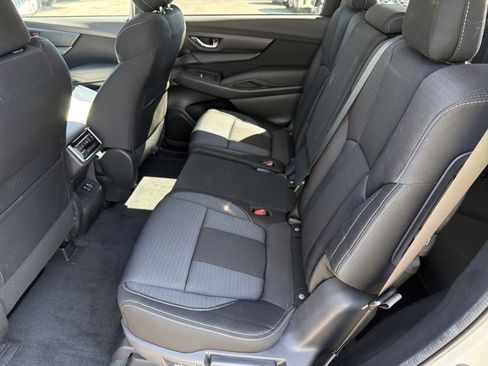 Used 2024 Subaru Ascent Premium w/ Convenience Package AWD/4WD image 21