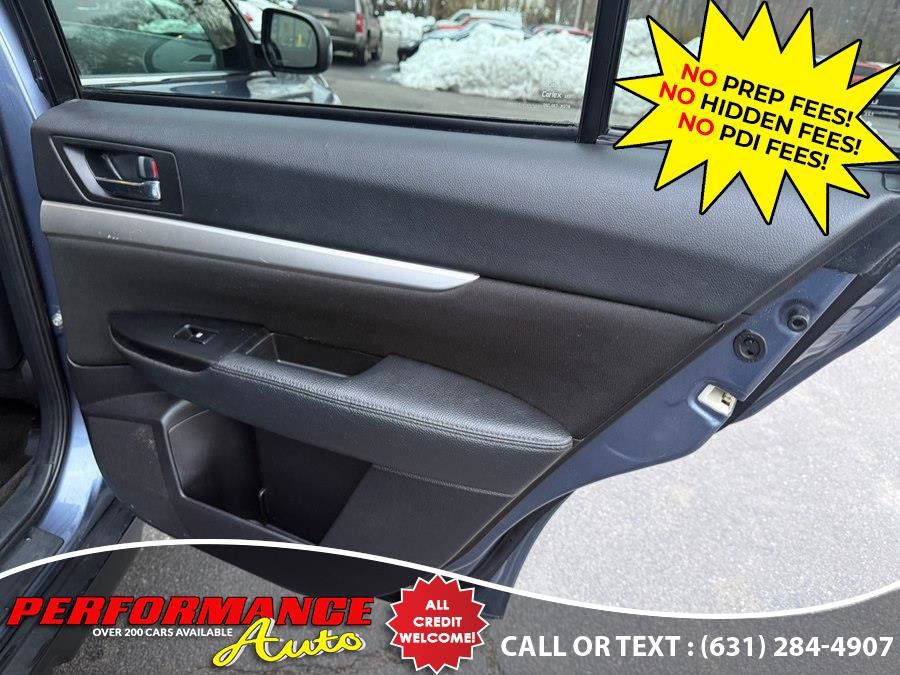 Used 2013 Subaru Outback 2.5i Premium w/ All-Weather Pkg AWD/4WD image 25