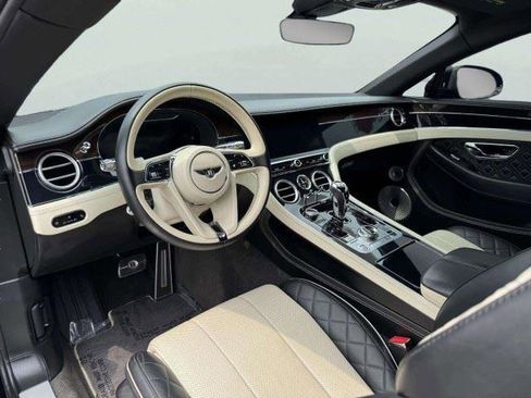 Used 2020 Bentley Continental GT AWD/4WD image 22