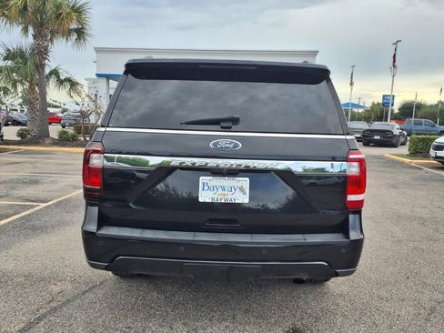 Used 2020 Ford Expedition XLT w/ Equipment Group 202A RWD image 6