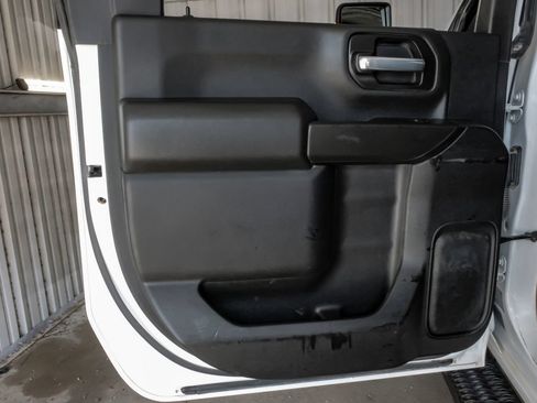 Used 2021 Chevrolet Silverado 2500 LT w/ Convenience Package AWD/4WD image 47