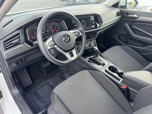 Used 2020 Volkswagen Jetta S image 16