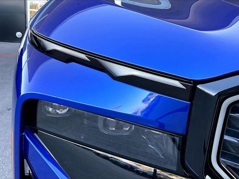 Used 2025 BMW XM image 26