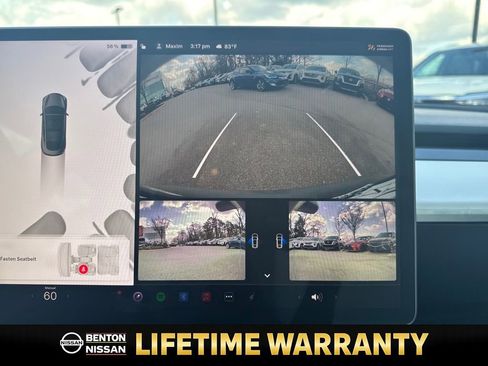 Used 2023 Tesla Model 3 Standard Range image 17