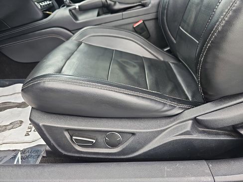 Used 2019 Ford Mustang Premium w/ Equipment Group 201A RWD image 30