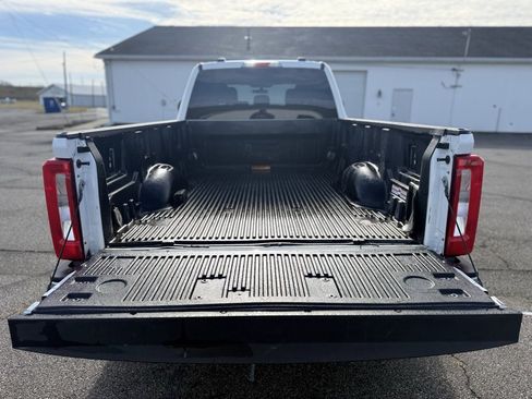 Used 2025 Ford F250 XLT image 17