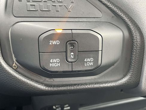 Used 2025 RAM 2500 Big Horn image 17