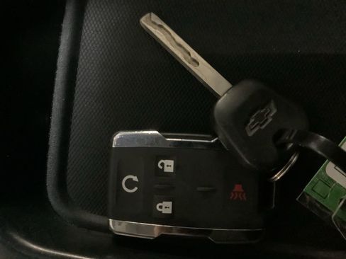 Used 2017 Chevrolet Silverado 1500 LT w/ All Star Edition image 40