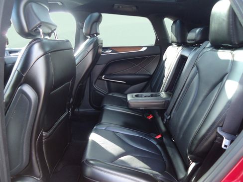 Used 2019 Lincoln MKC Reserve w/ MKC Climate Package image 28