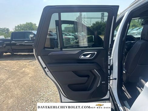 Used 2023 Chevrolet Tahoe RST w/ Luxury Package AWD/4WD image 24