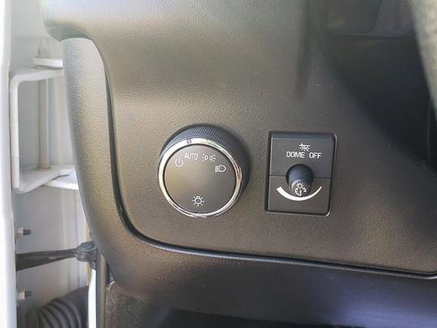 Used 2023 GMC Savana 2500 w/ Driver Convenience Package image 11