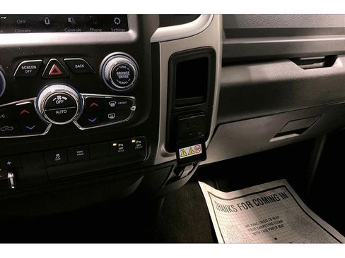 Used 2019 RAM 1500 Big Horn AWD/4WD image 33