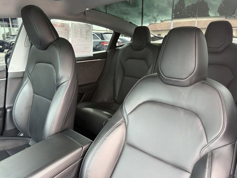 Used 2025 Tesla Model 3 Long Range image 21