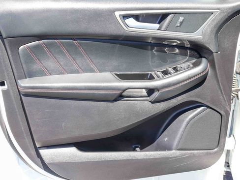Certified 2020 Ford Edge ST-Line FWD image 21