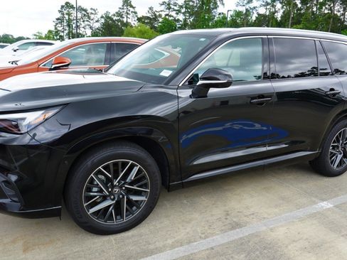 Used 2025 Lexus TX 350 AWD w/ Technology Package image 5