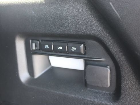 Used 2022 Ford Explorer Limited w/ Equipment Group 301A RWD image 19