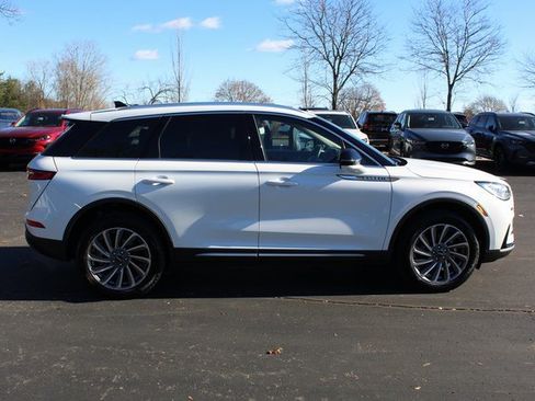 Certified 2024 Lincoln Corsair Reserve w/ Equipment Group 201A image 2