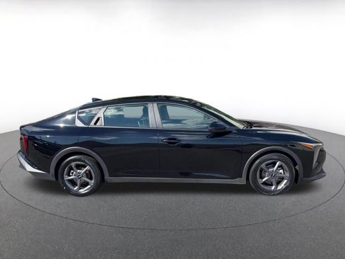 Used 2025 Kia K4 FWD image 16