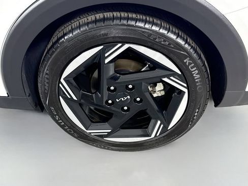 Used 2025 Kia K4 EX FWD image 28