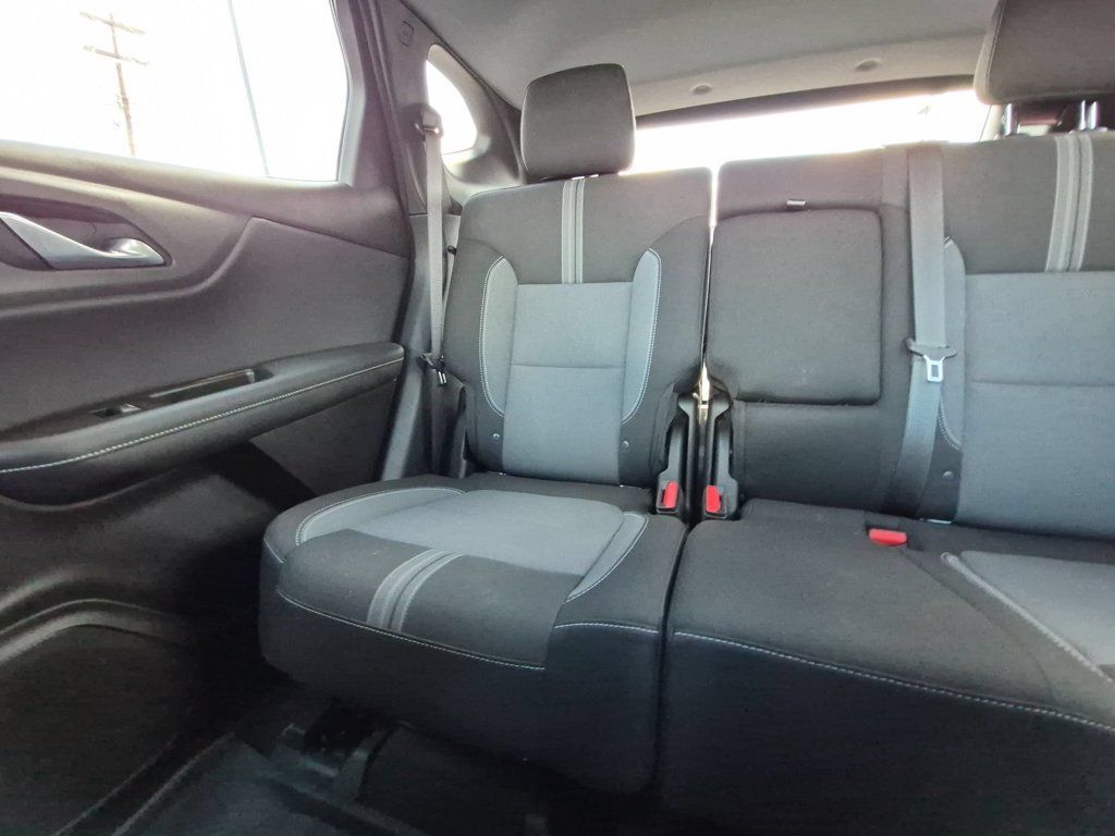 Certified 2023 Chevrolet Blazer LT w/ Convenience Package FWD image 4