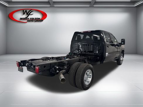 New 2026 GMC Sierra 3500 SLE w/ SLE Convenience Package AWD/4WD image 6