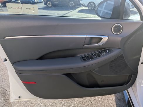 Used 2020 Hyundai Sonata SEL w/ Convenience + Sunroof Package FWD image 13