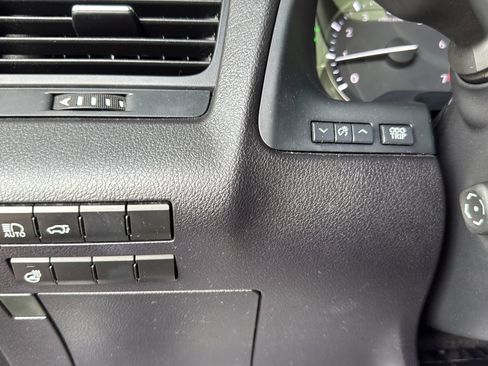 Used 2016 Lexus RX 350 FWD w/ Premium Package image 17