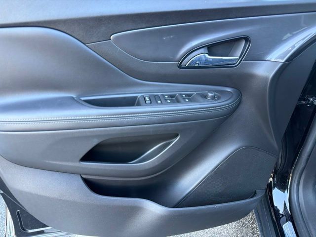 Used 2020 Buick Encore Preferred w/ Safety Package FWD image 11