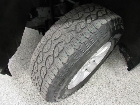 Used 2021 Chevrolet Silverado 1500 W/T w/ WT Value Package image 22