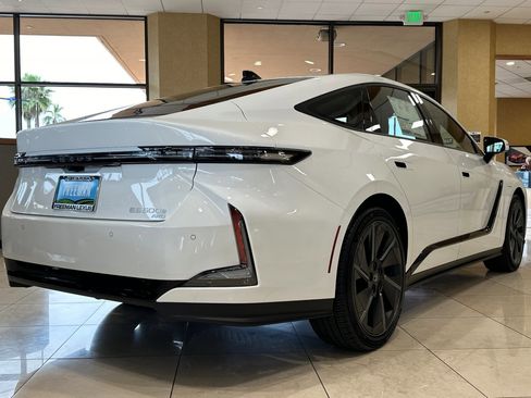 New 2026 Lexus ES 500e AWD/4WD image 4